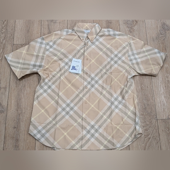 Burberry Checked Cotton SS Button Up Shirt Flax IP Large